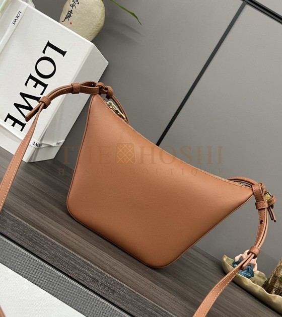 L0ew* Mini Hammock Hobo Bag Calfskin Leather Caramel Size 28×17×9.5cm Master Quality