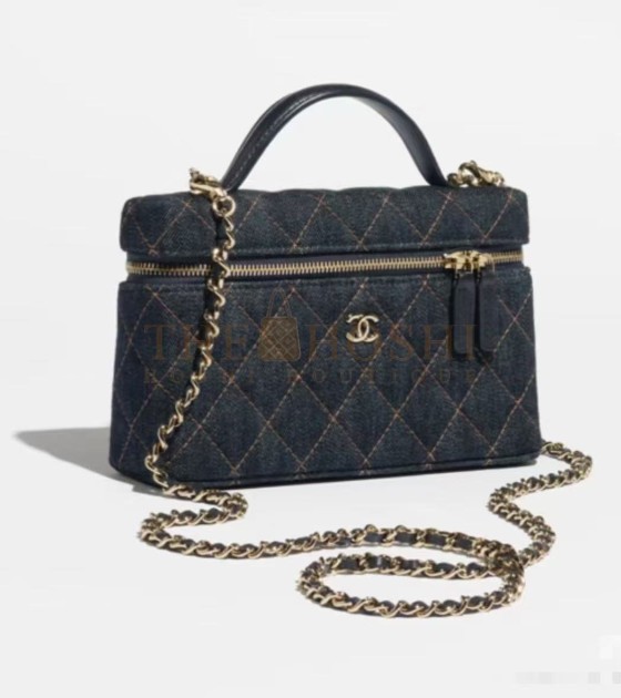 Ch**el 26P Dark Denim Leather Flap Bag with CC Logo Quilted Design 19.5*17*5 Master Quality