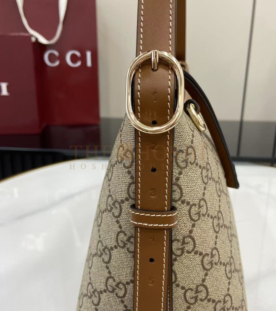 Gvc*1 GG Emblem Fall Collection Beige Ebony GG Canvas Shoulder Bag 30×19×11cm Master Quality