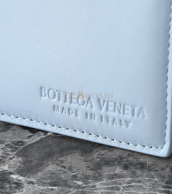 B0tt*ga Ven*ta Parachute Bag in Fondant Intrecciato Lambskin Size 30*26*20CM Master Quality