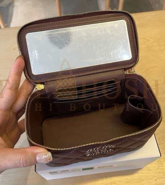 Ch**el Top Handle Mini Bag 17cm Lambskin Black/Gold Hardware Master Quality