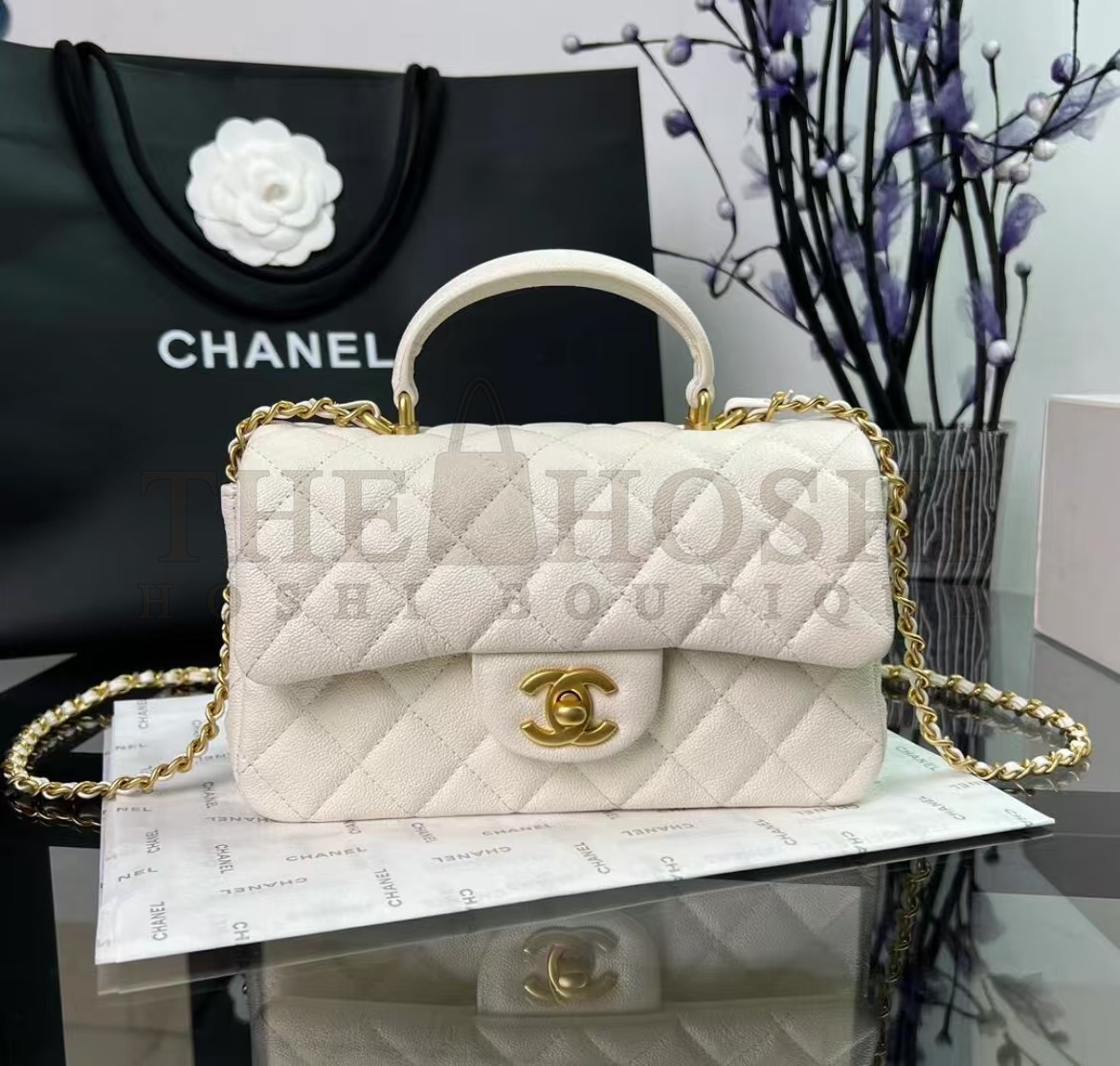 Ch**el Women Mini Flap Bag with Top Handle Grained Calfskin Gold Tone Metal White 20*14*7 cm Master Quality