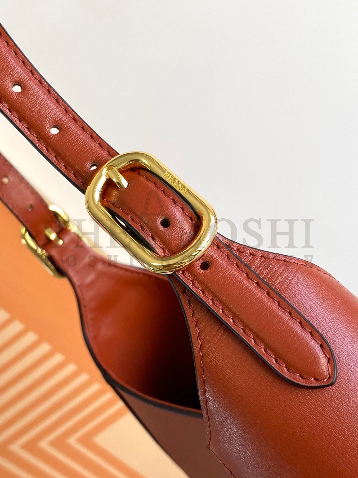 Pra*a Shoulder Bag in Berry Leather Master Quality