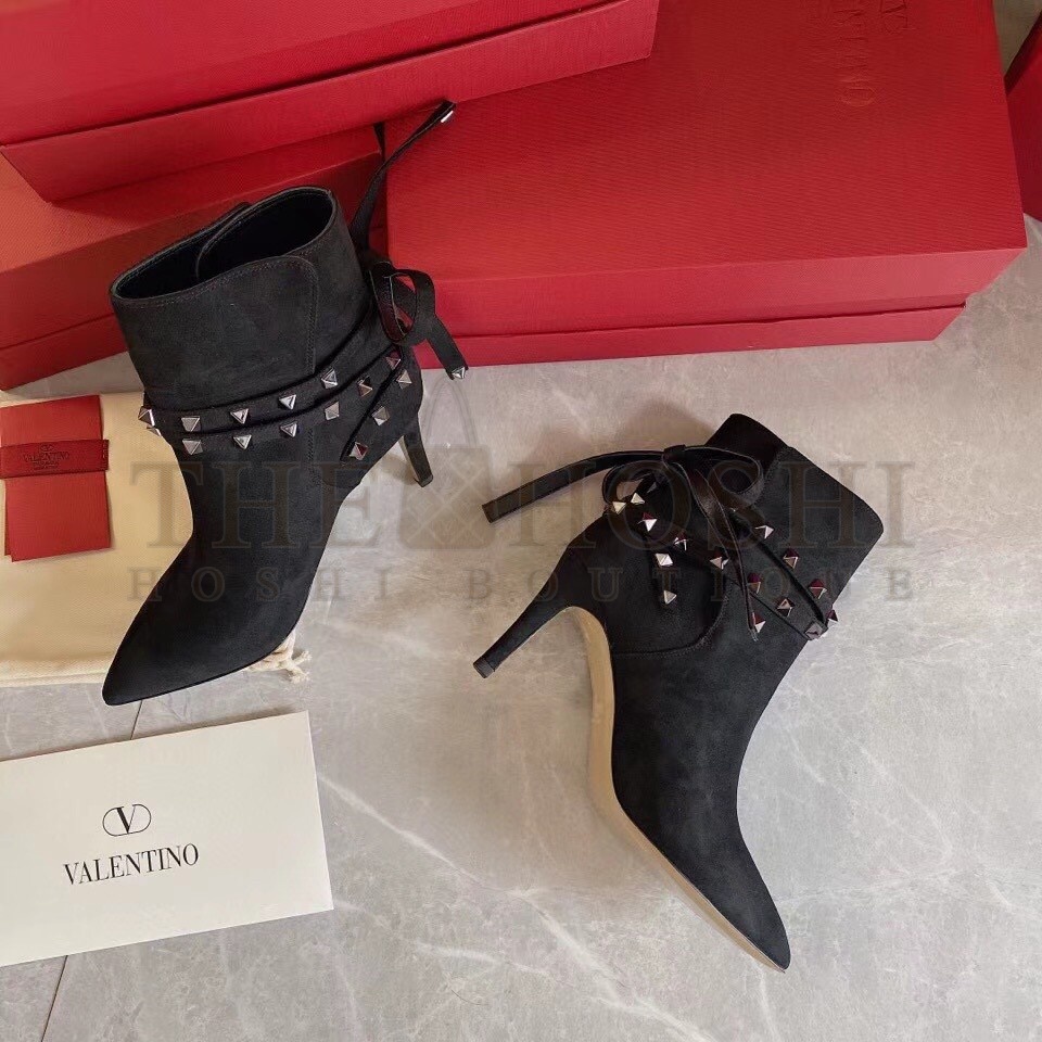 Va1e*ntin0 Rockstud Flair 85MM Ankle Boots In Black Suede Master Quality