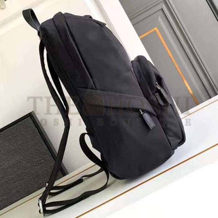 Pra*a Unisex Re-Nylon Saffiano Leather Backpack Black Fabric Zipper Closure Master Quality
