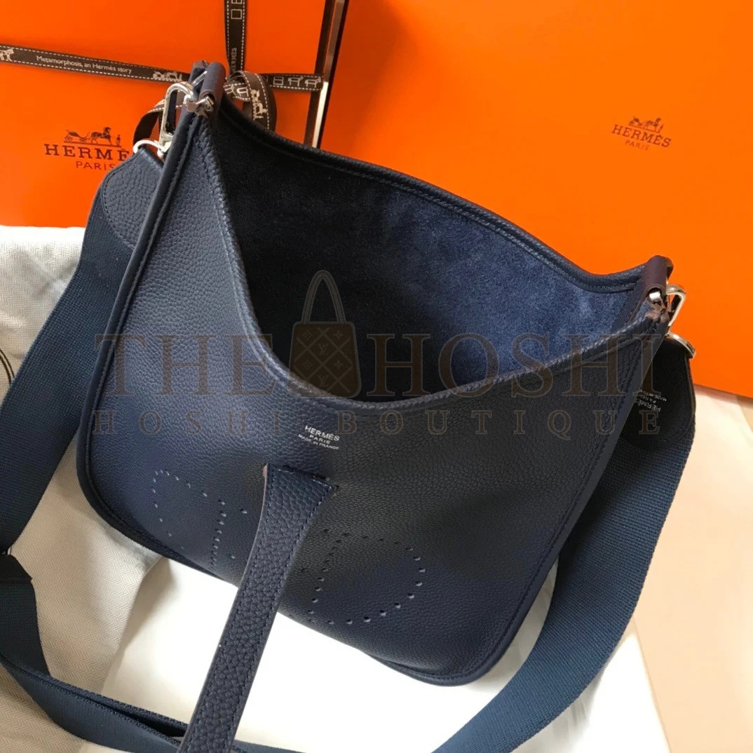 H**me5 Evelyne III 29 Bag In Black Clemence Leather Master Quality