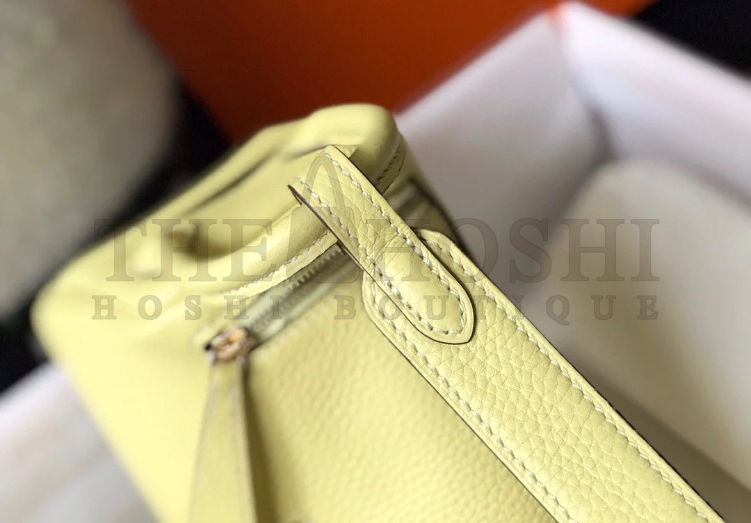 H**me5 Lindy Mini Bag In Jaune Poussin Clemence Leather GHW Master Quality