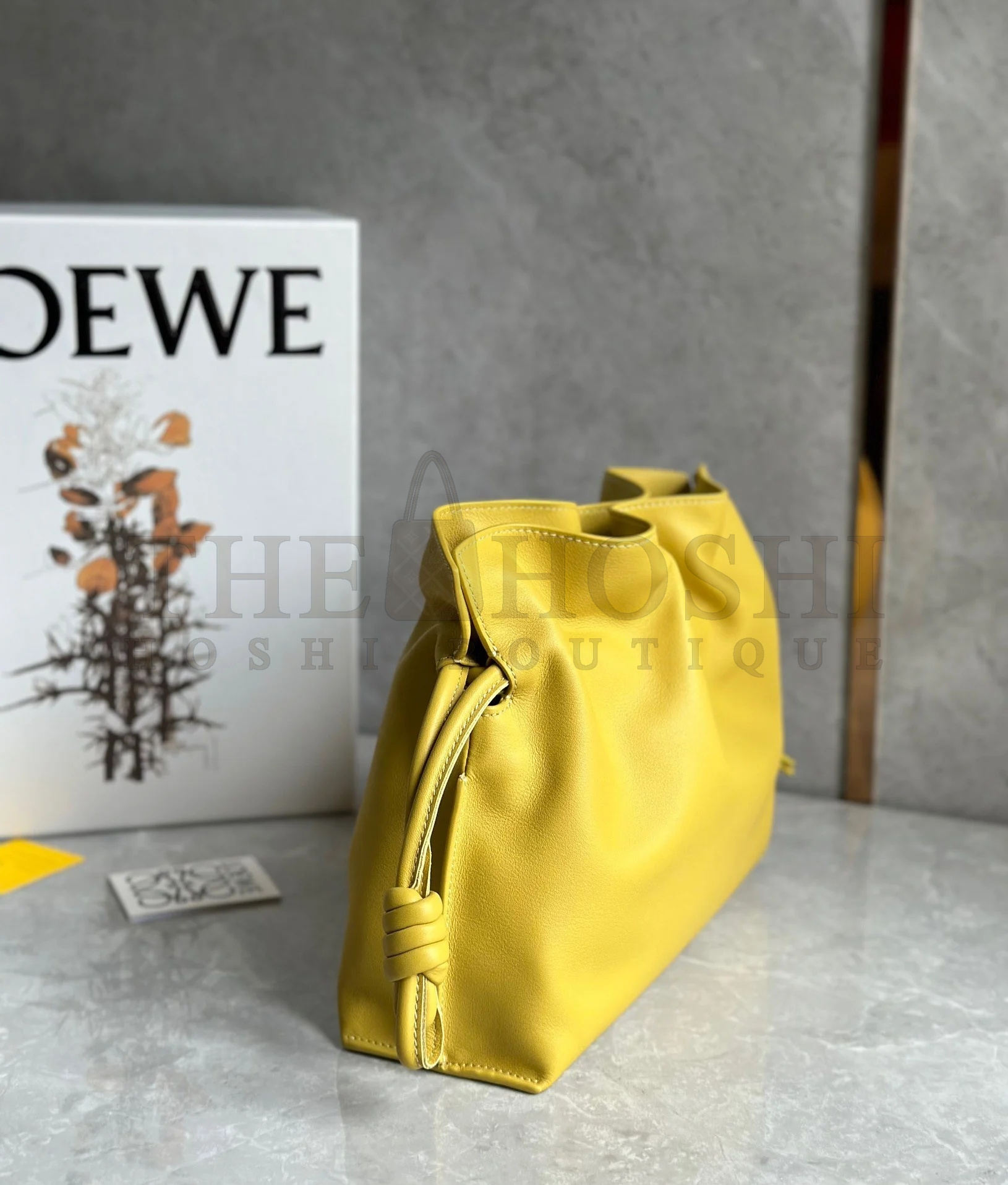 L0ew* Flamenco Clutch Bag In Pale Yellow Leather Master Quality