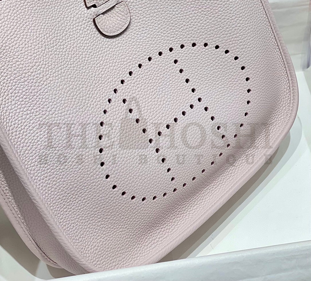 H**me5 Evelyne III 29 Bag in Mauve Pale Clemence Leather Master Quality