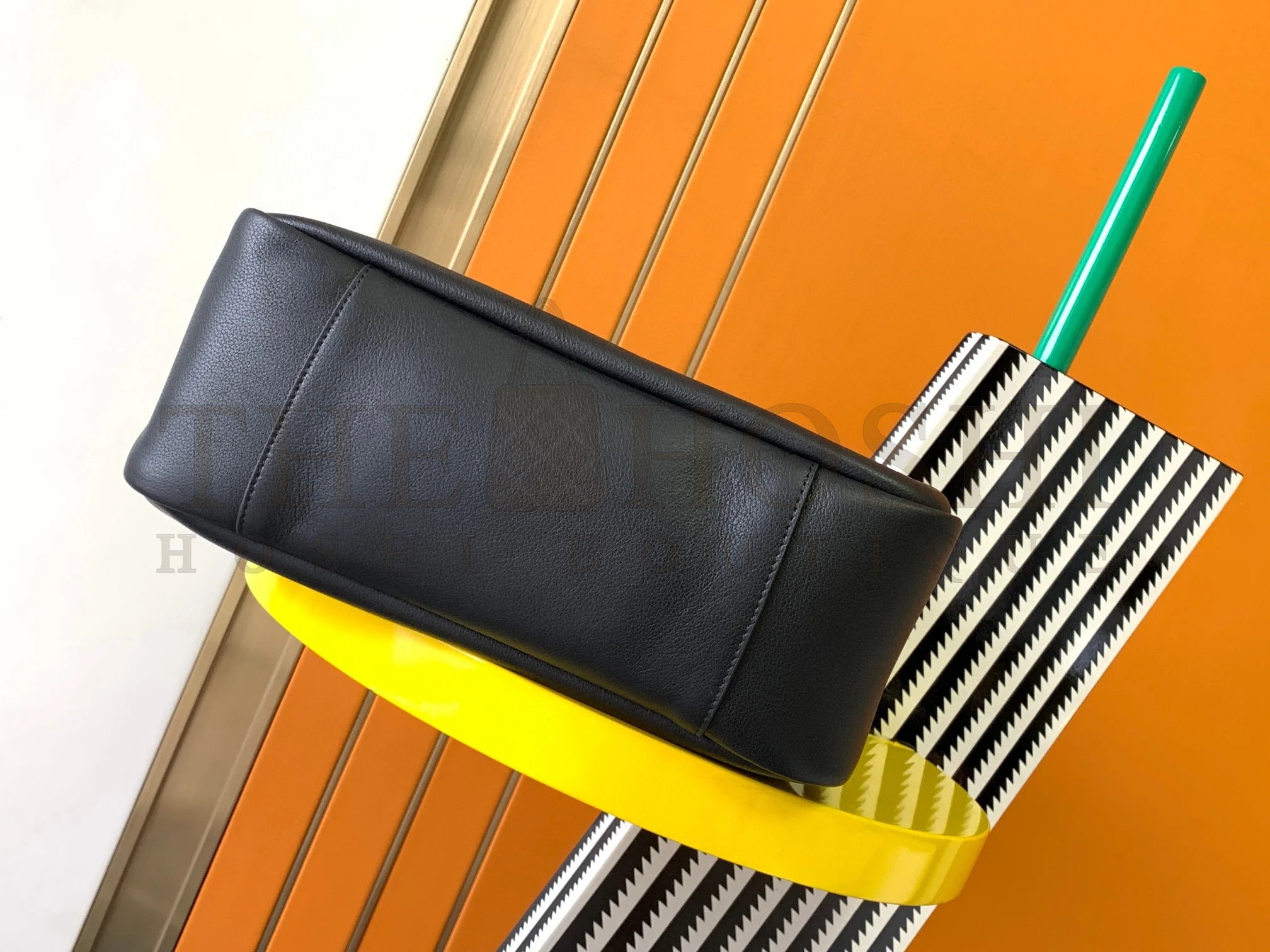 Sa1nt Lau*nt Le 5 A 7 Soft Large Shoulder Bag in Black Leather Master Quality