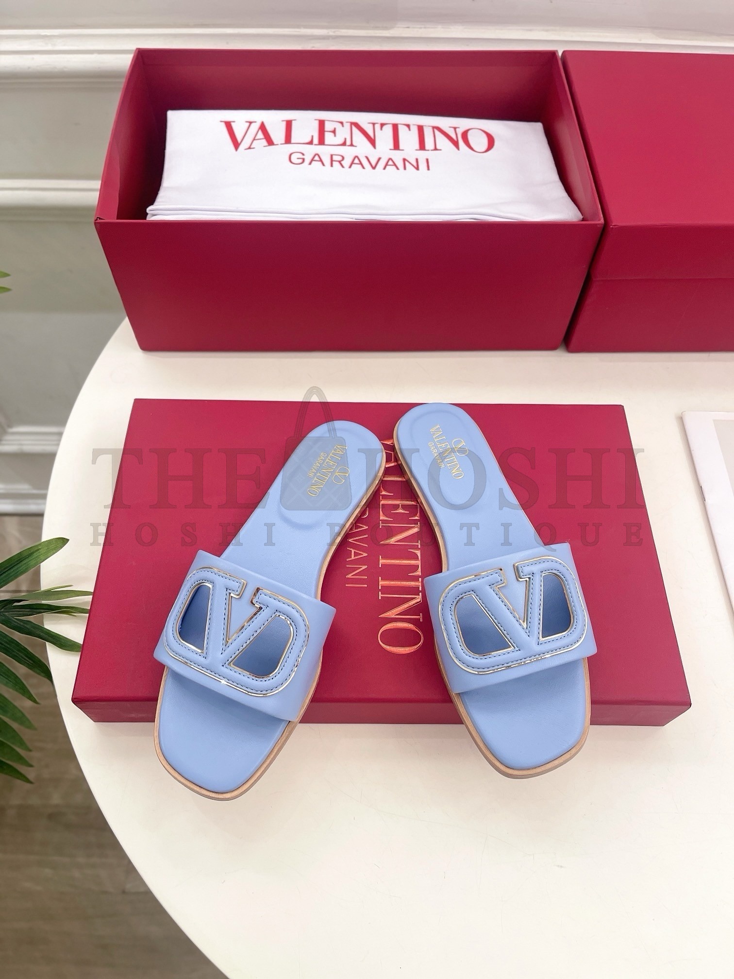 Va1e*ntin0 VLogo Cut-out Slide Sandals in Blue Leather Master Quality