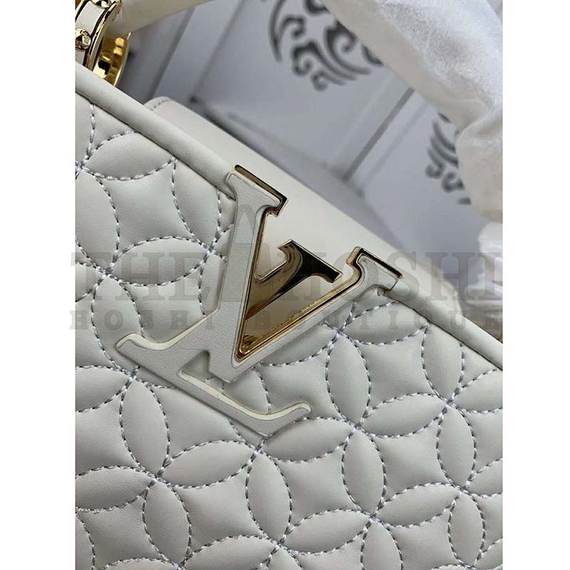 L0vis Vvtt0n LV Women Capucines BB Handbag in Lambskin with Monogram Flowers-Beige Master Quality