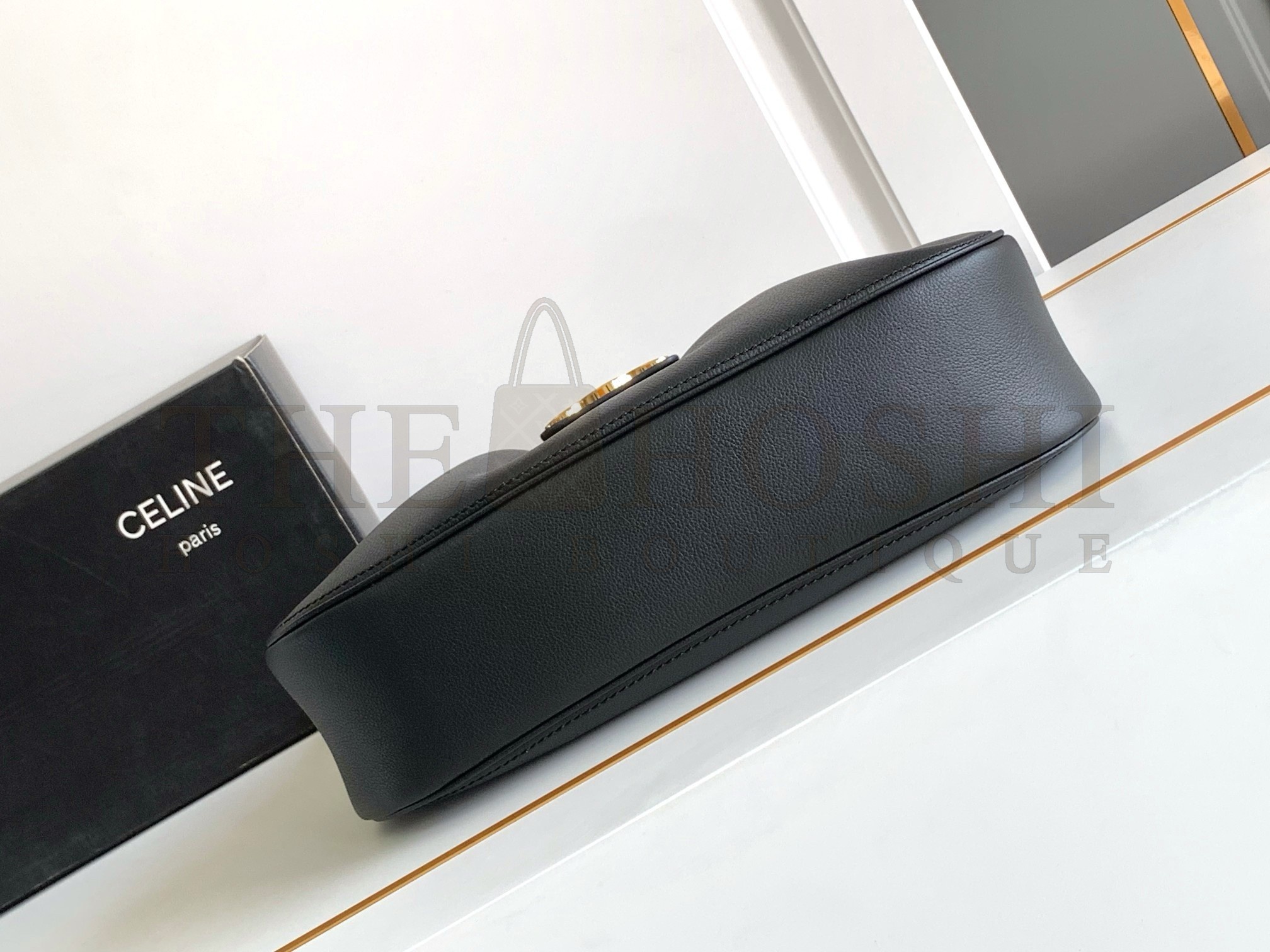 Ce1i*e Medium Polly Shoulder Bag in Black Calfskin Master Quality