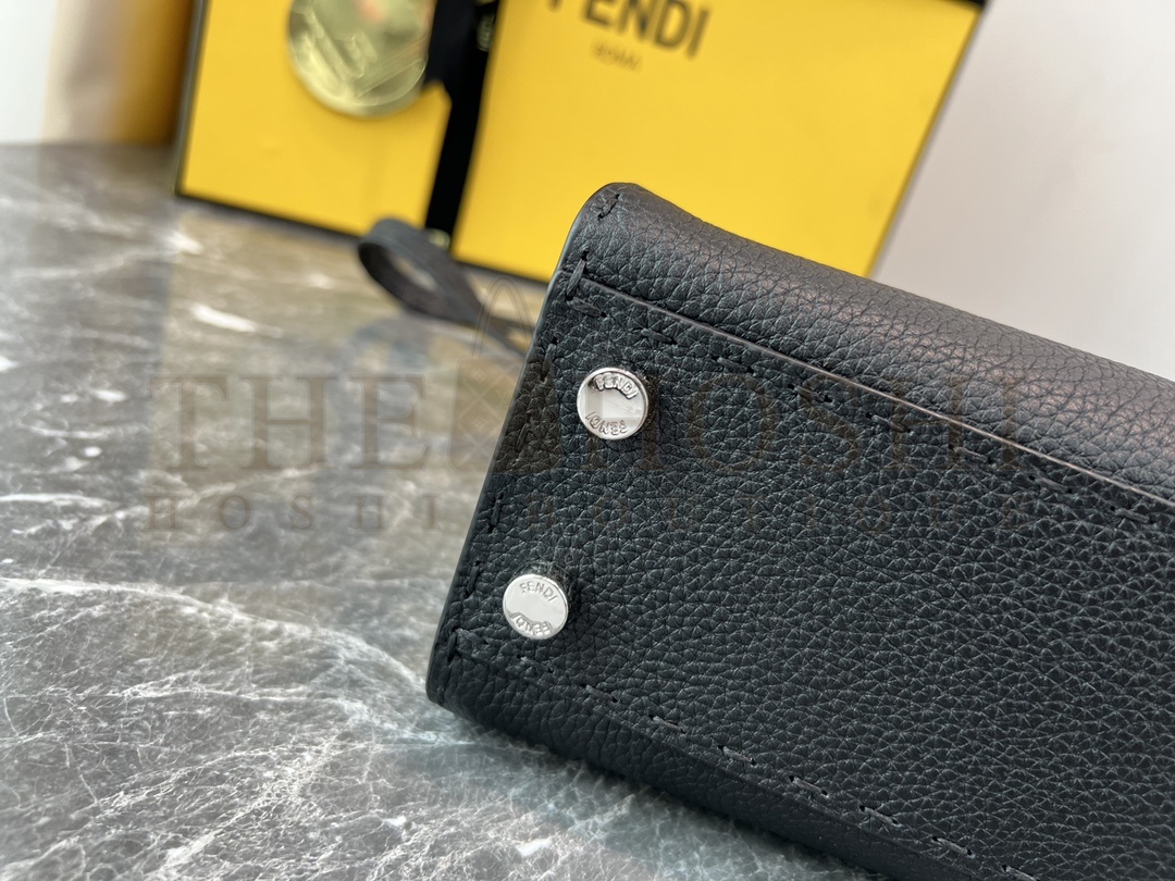 F**di PEEKABOO bag  size：23*11*18cm Master Quality