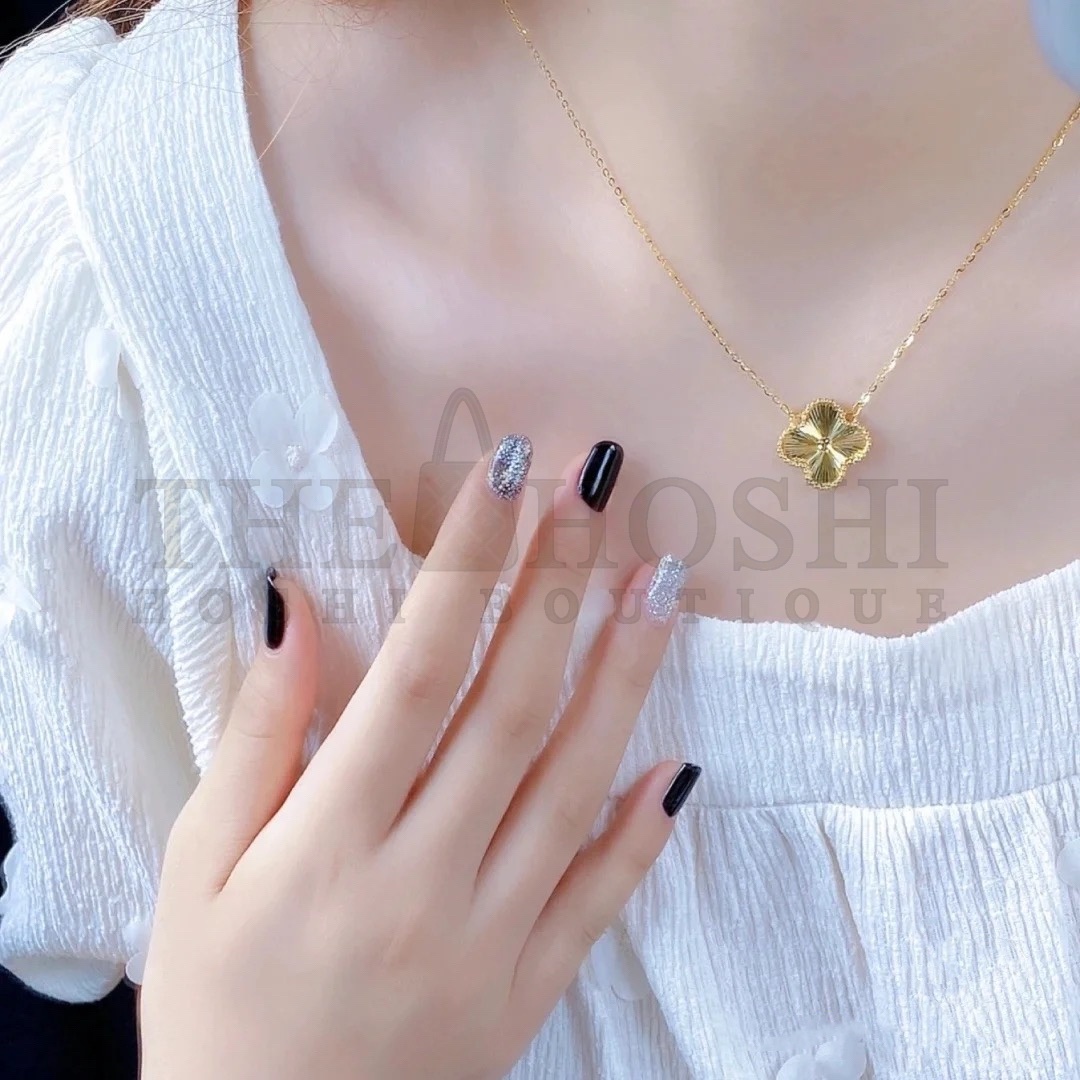 V*n Cl**f Necklace Dupe, Gold Clover Leaf Necklace, with Logo, 925 Sliver & Gold-Plated Master Quality