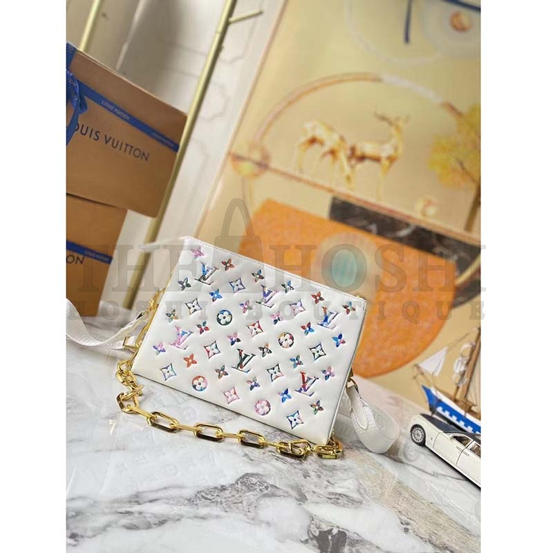 L0vis Vvtt0n LV Women Coussin PM Handbag White Lambskin Leather Zip Closure Master Quality