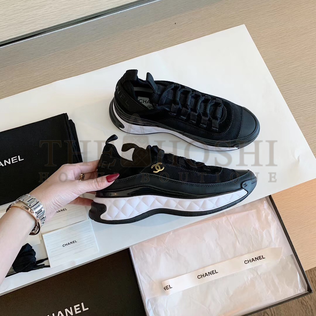 Ch**el Women Sneakers in Velvet Calfskin &amp; Mixed Fibers 1 cm Heel-Beige Master Quality