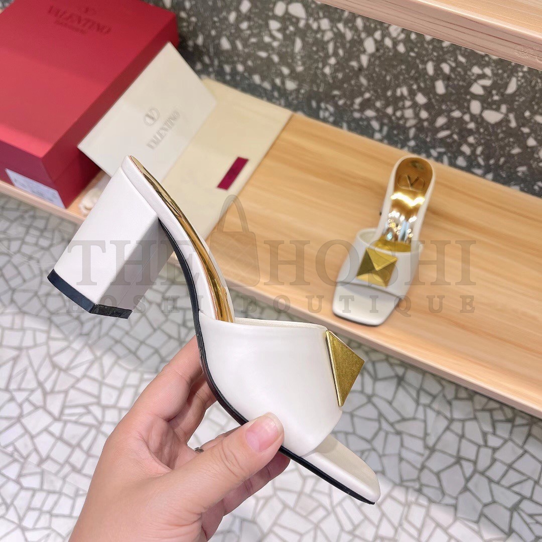 Va1e*ntin0 One Stud Slide Sandals 60mm In White Calfskin Master Quality