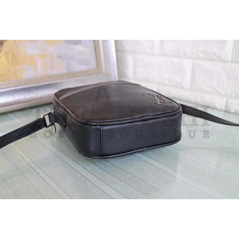 L0vis Vvtt0n LV Men Danube Slim PM City Bag-Black Master Quality