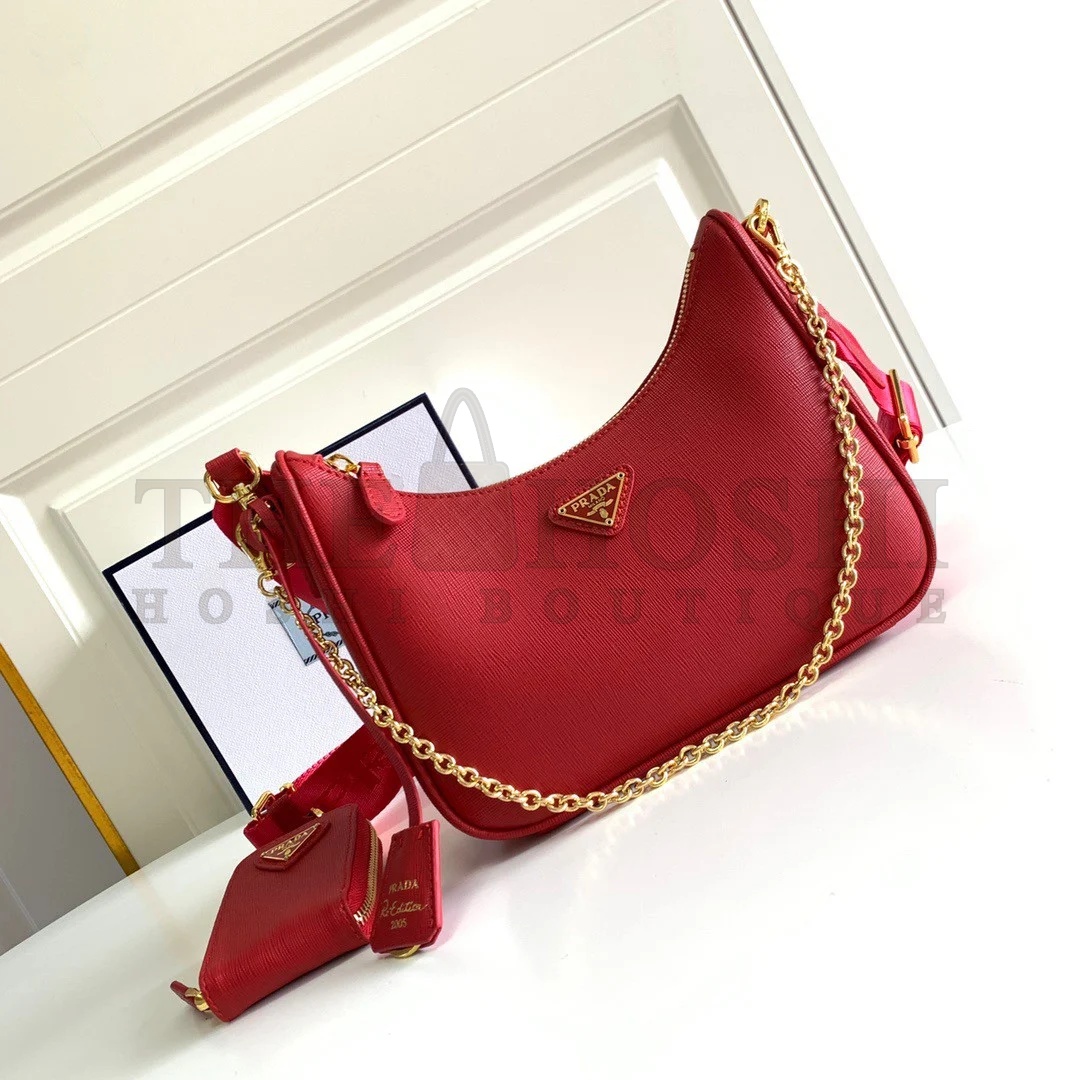 Pra*a Re-Edition 2005 Shoulder Bag In Red Saffiano Leather Master Quality