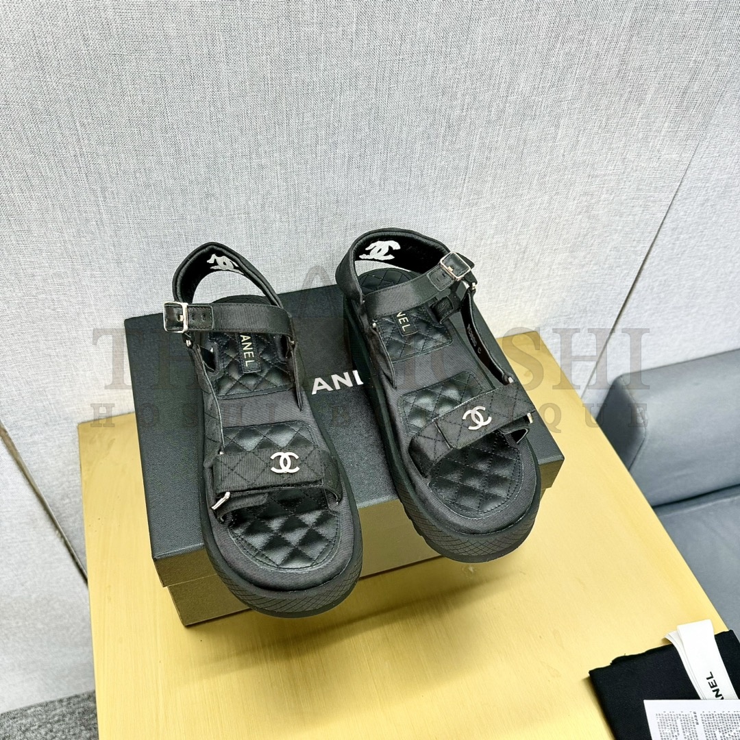 Ch**el sandals Master Quality