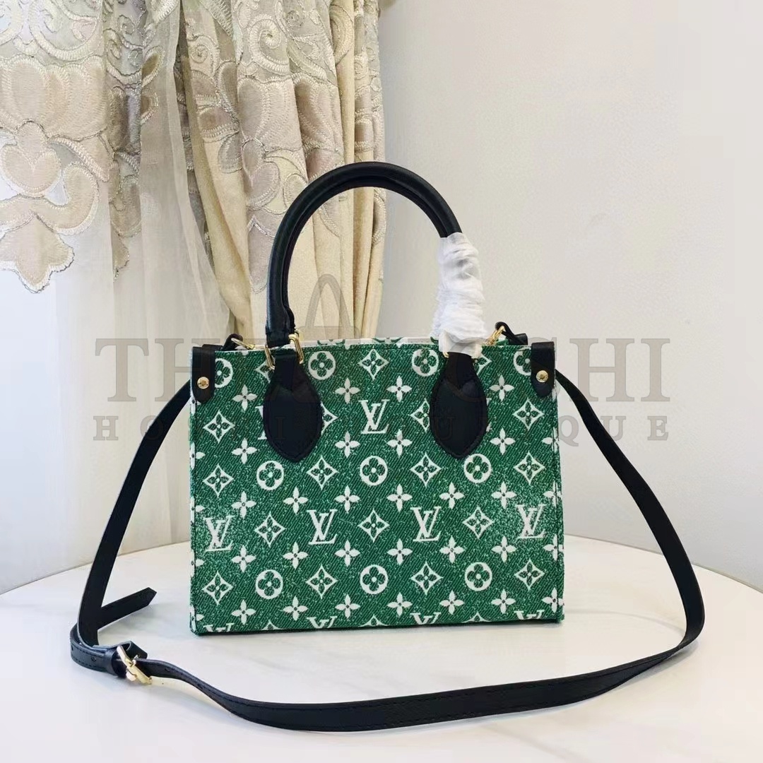 L0vis Vvtt0n LV Women OnTheGo PM Tote Bag Green Monogram Jacquard Velvet Master Quality