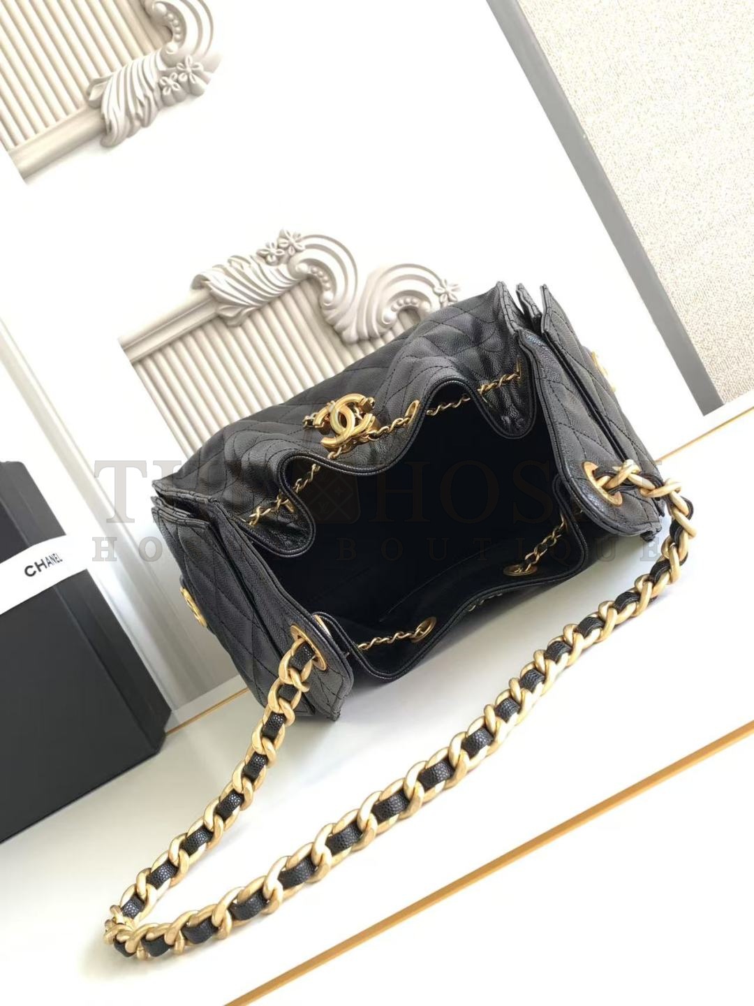 Ch**el 25C AS5293 Hobo Drawstring Bag Black Caviar Leather with Gold Chain 30x26x14cm Master Quality