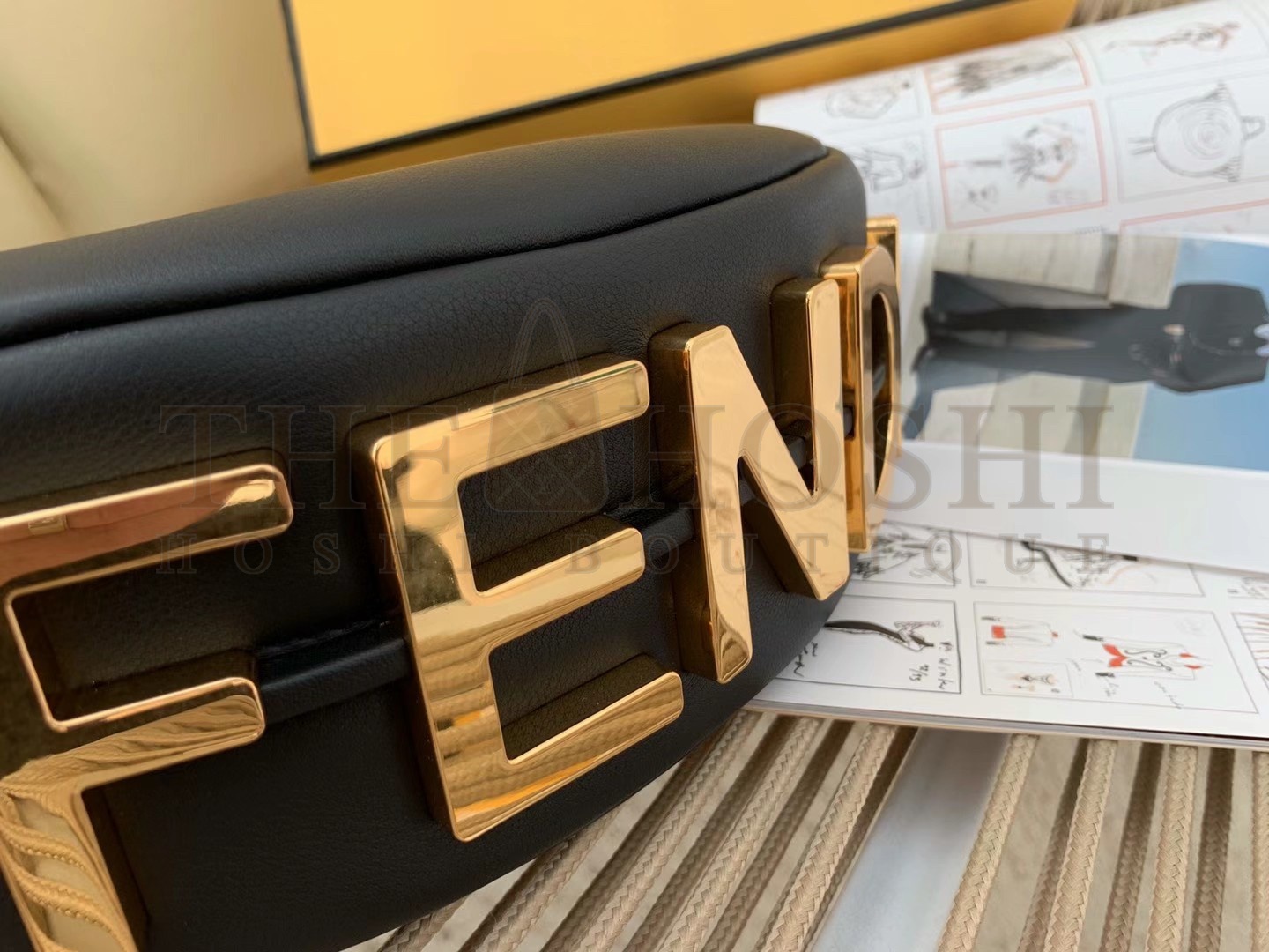 F**di F**digraphy Small Hobo Bag In Black Leather Master Quality