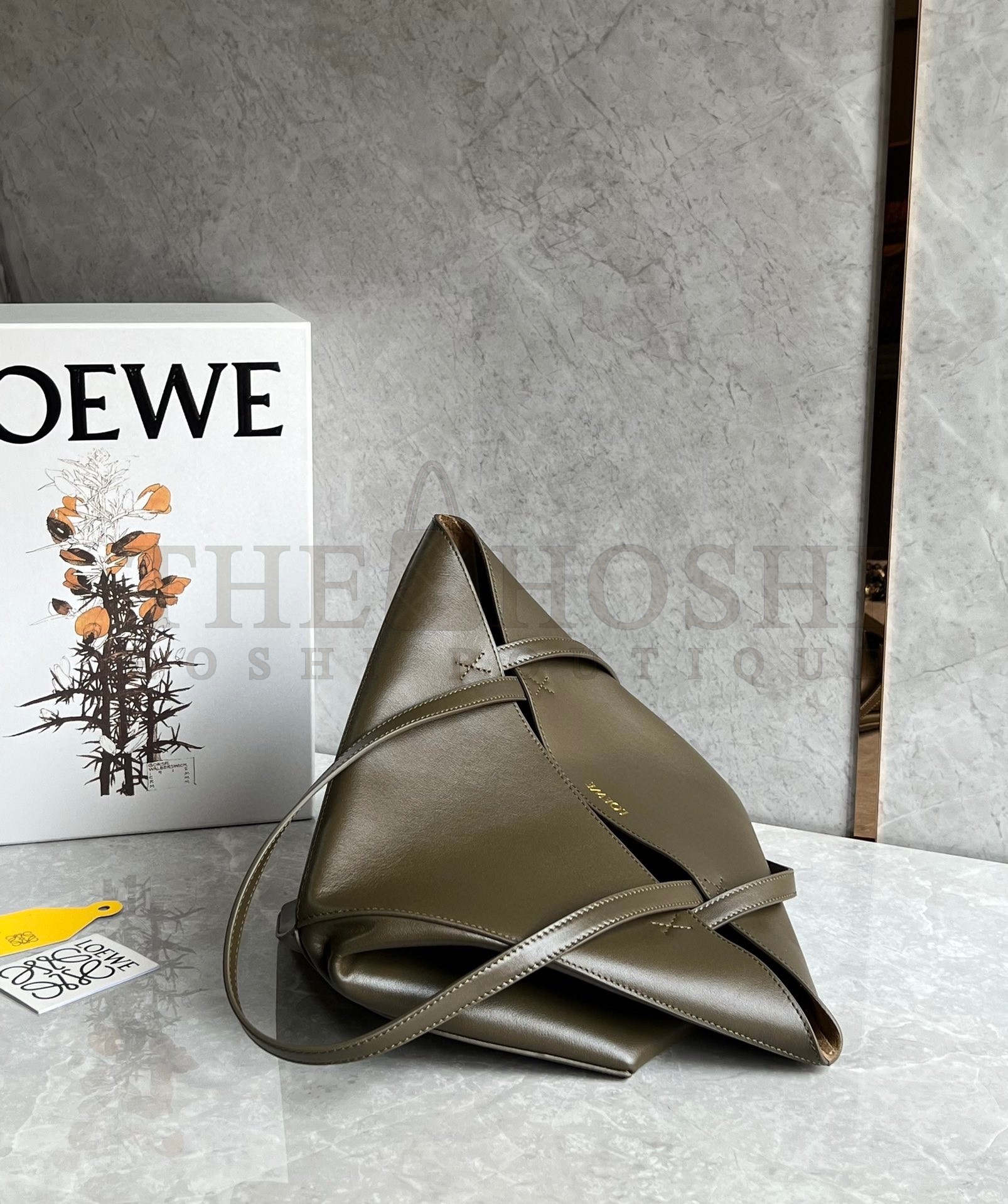 L0ew* Medium Puzzle Fold Tote Bag in Dark Green Calfskin Master Quality