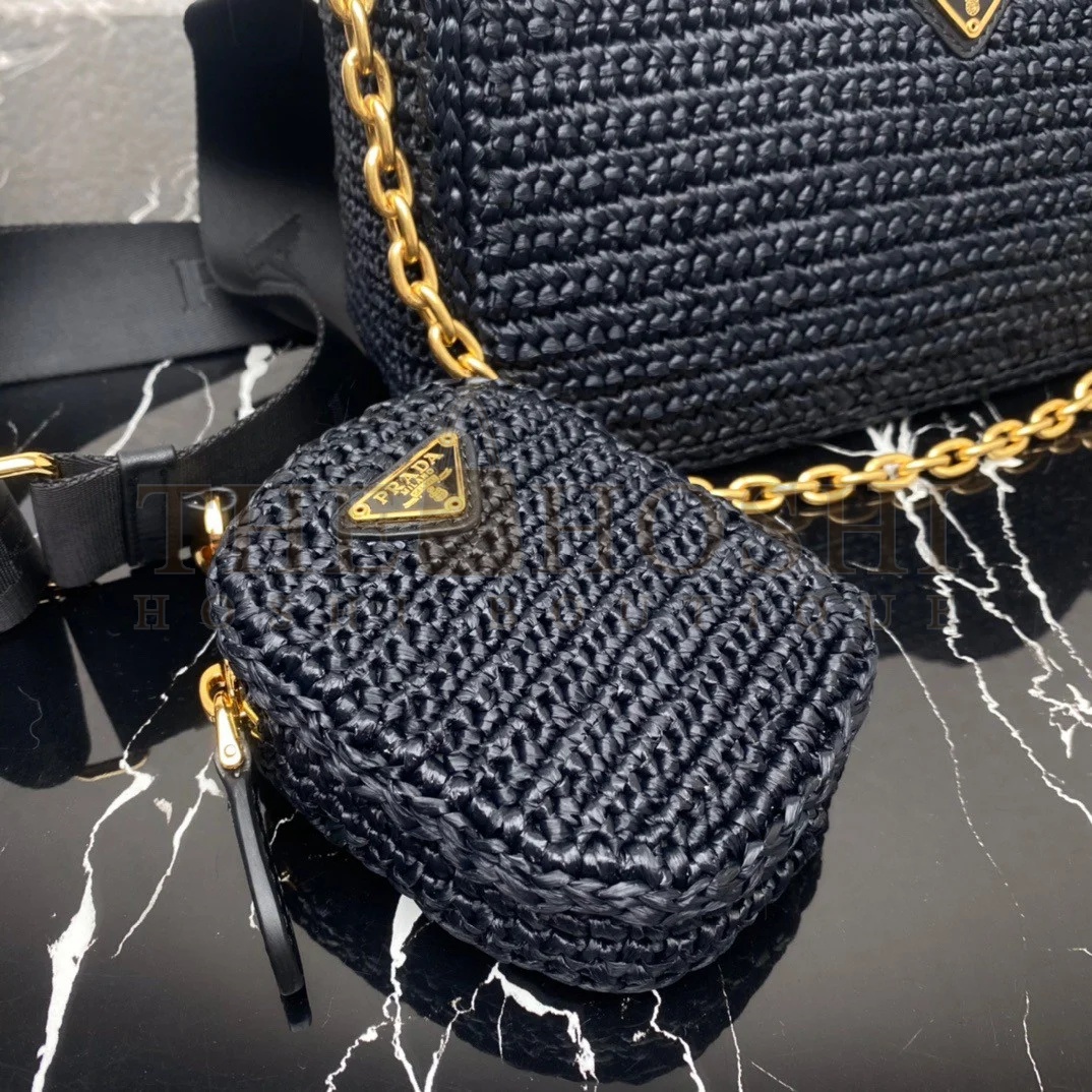 Pra*a Re-Edition 2005 Shoulder Bag In Black Raffia Master Quality