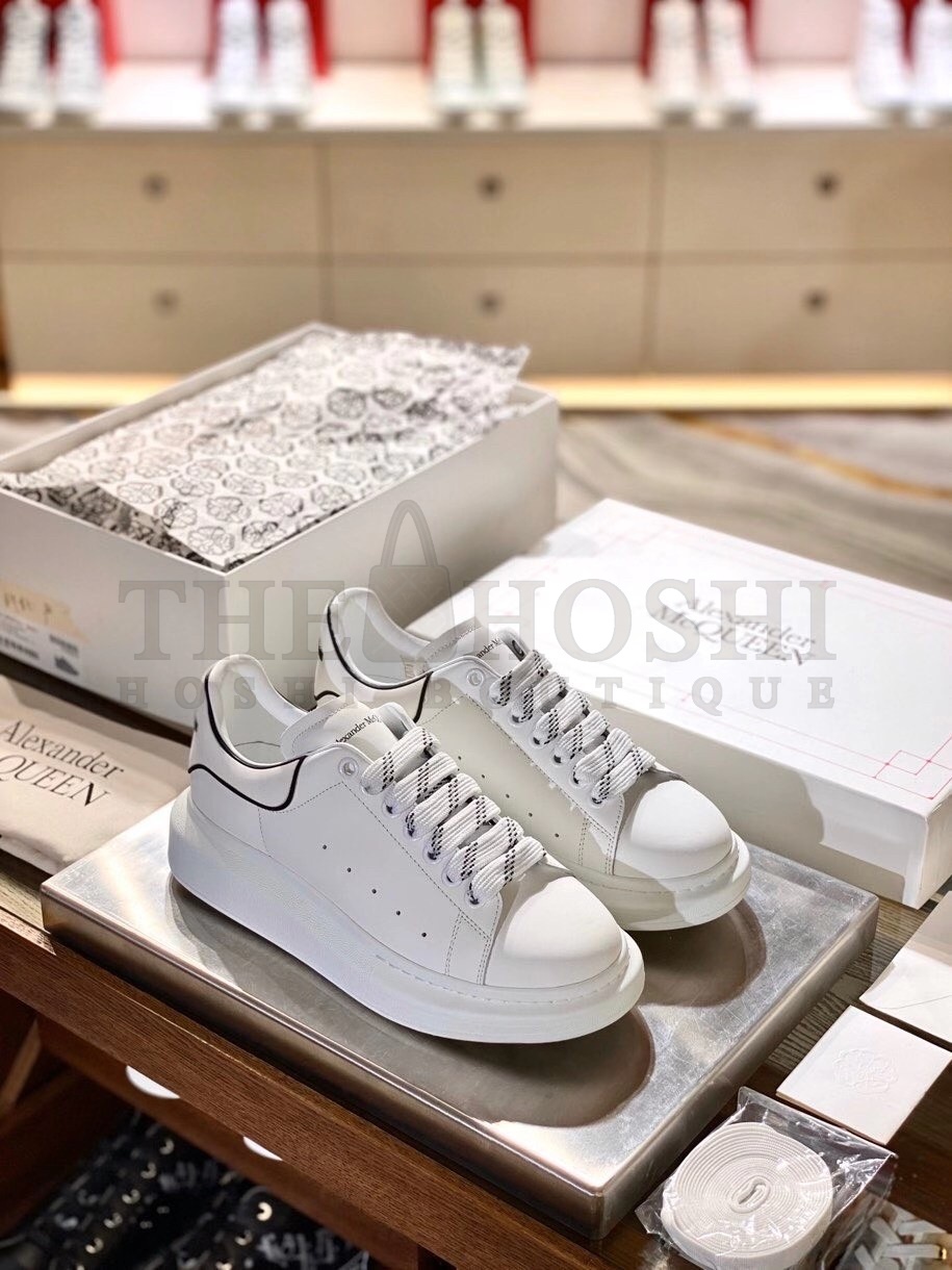 A1exa*der Mcqv*en Women