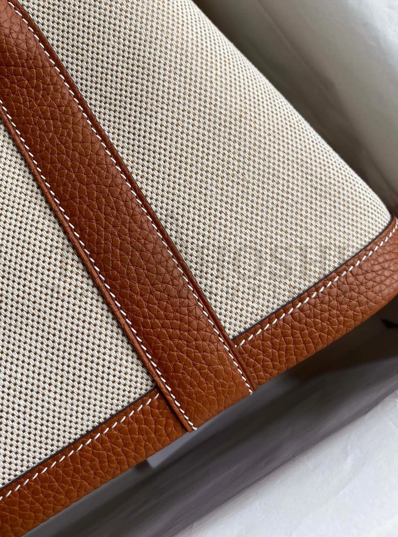 H**me5 Garden Party 30 Handmade Bag in Toile and Gold Leather Master Quality