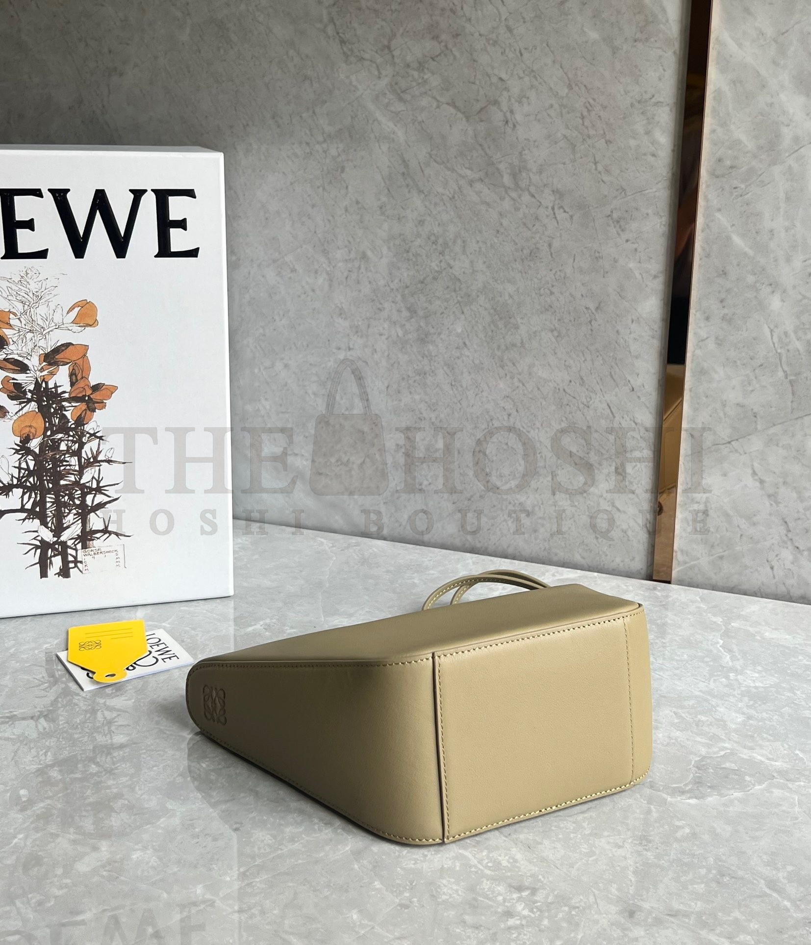 L0ew* Mini Hammock Hobo Bag in Clay Green Calfskin Master Quality