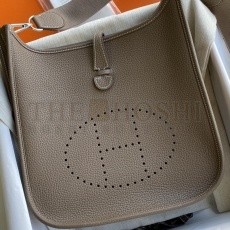 H**me5 Evelyn Bags Master Quality