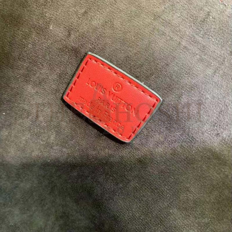 L0vis Vvtt0n LV Women Coussin PM Handbag Wine Monogram Embossed Puffy Lambskin Master Quality