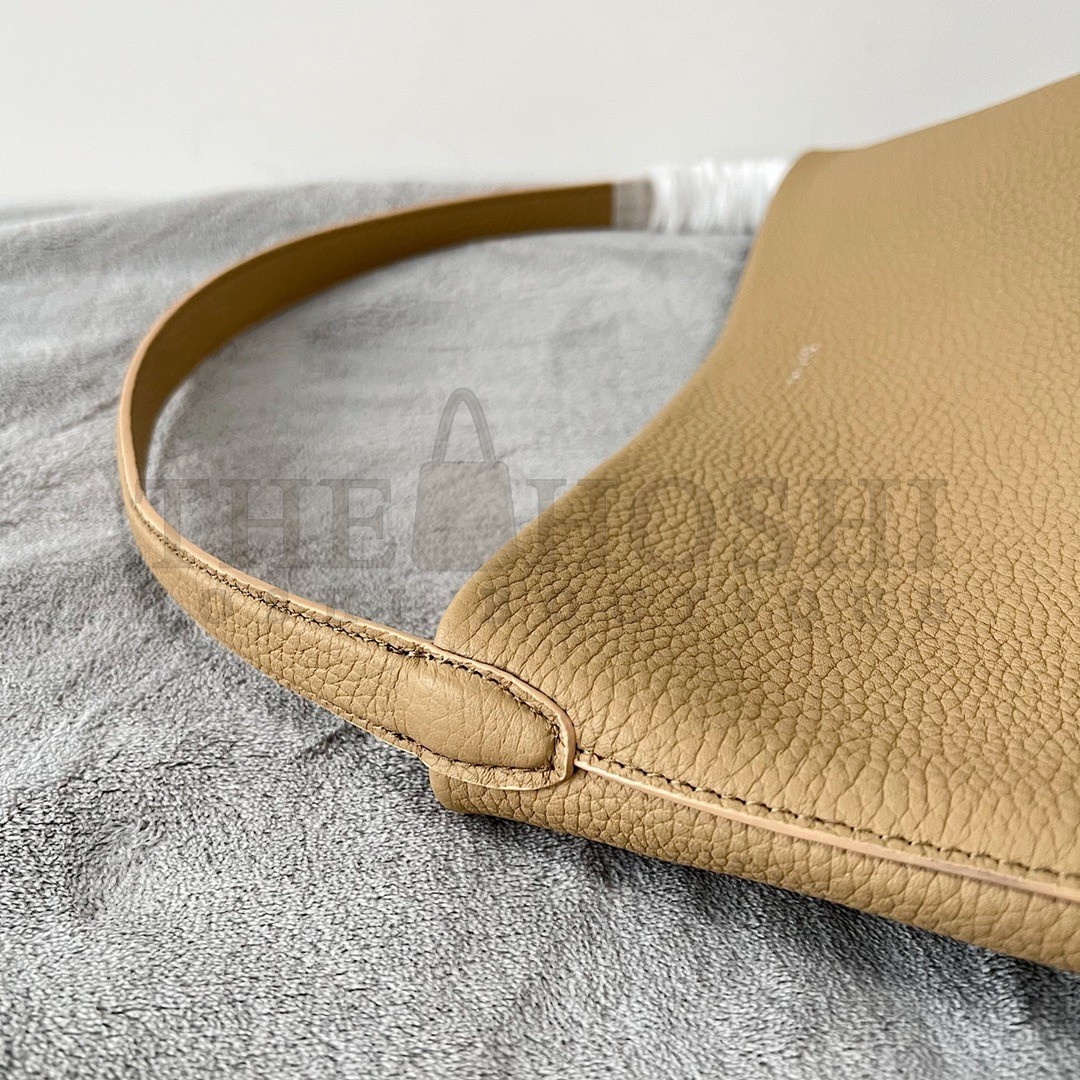 The R0w Medium N/S Park Tote in Taupe Grained Leather Master Quality