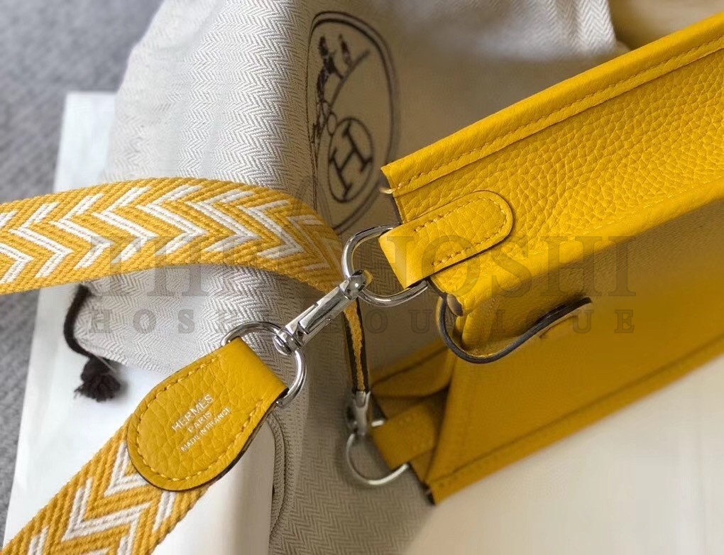 H**me5 Evelyne III TPM Bag In Yellow Clemence Leather Master Quality