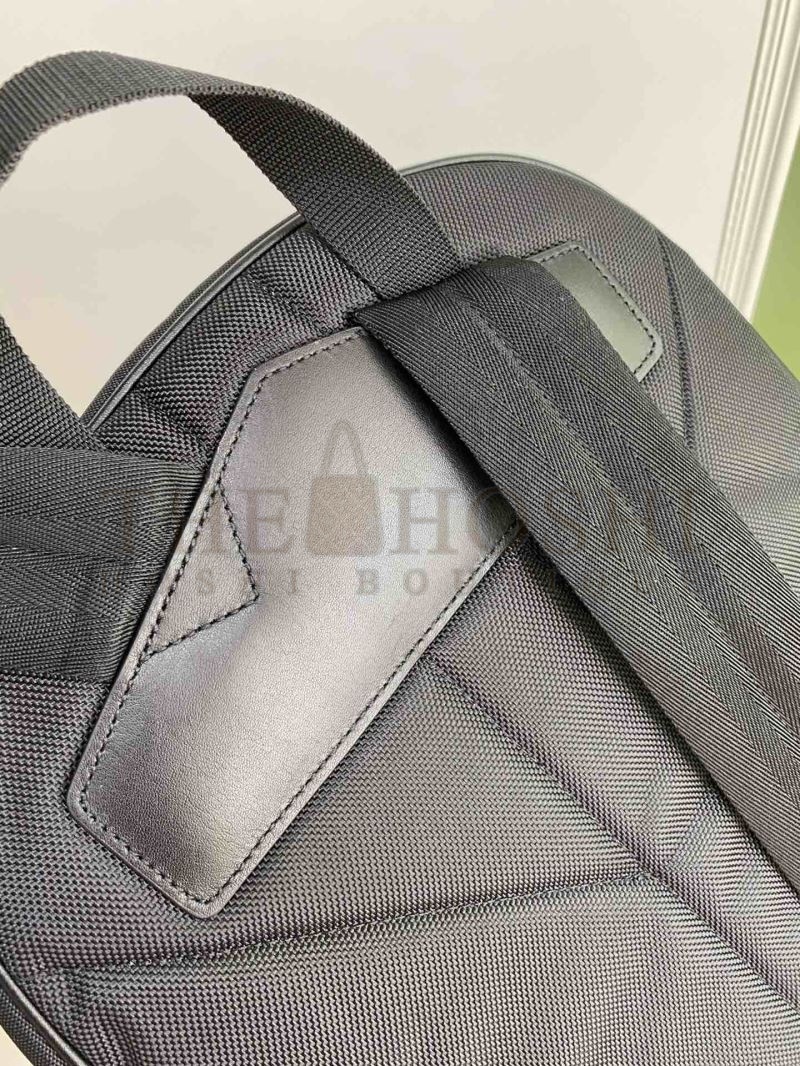 Bv*b*rry Backpacks Master Quality