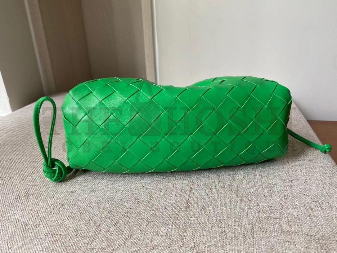 B0tt*ga Ven*ta Mini Pouch In Green Intrecciato Lambskin Master Quality