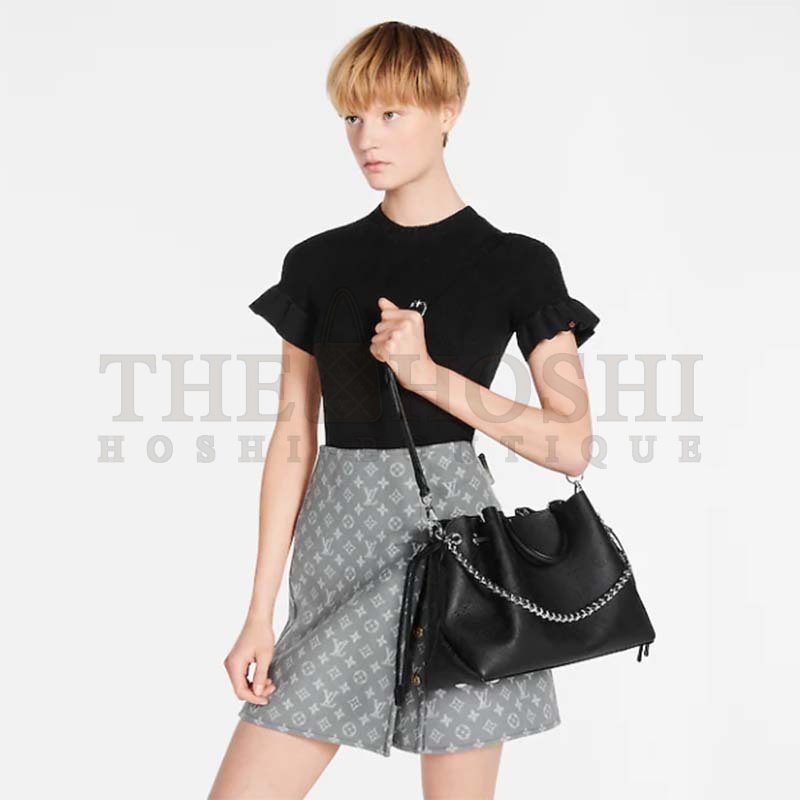 L0vis Vvtt0n LV Women Bella Tote Black Mahina Perforated Calfskin Master Quality