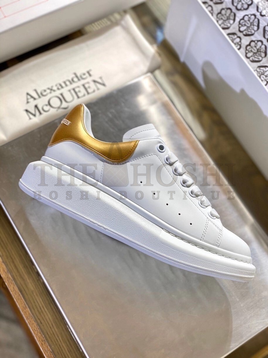 A1exa*der Mcqv*en Men