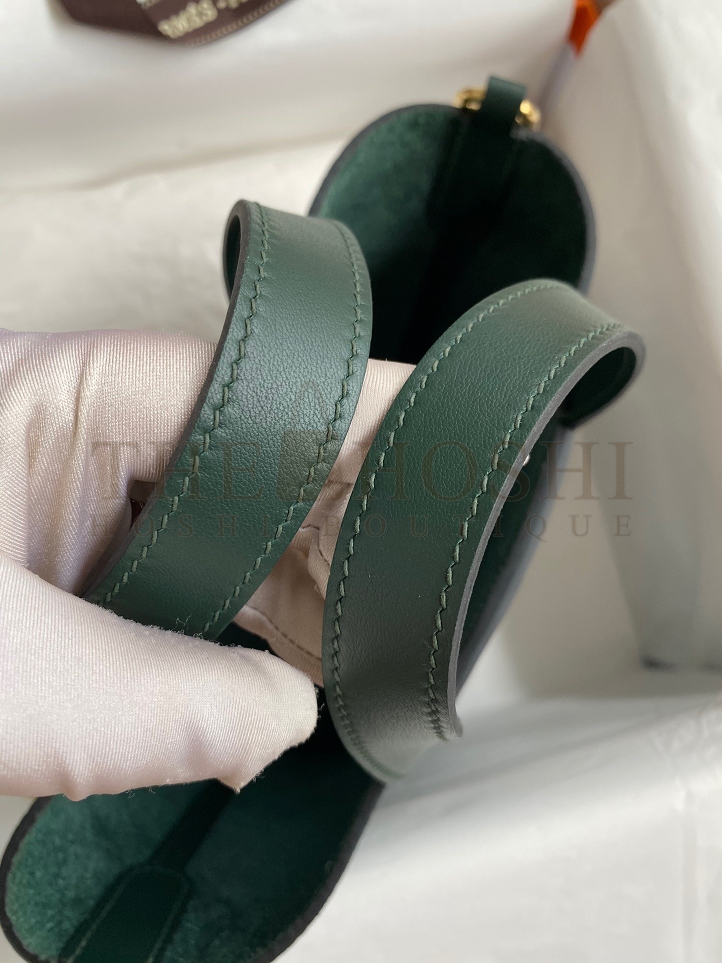 H**me5 In The Loop 18 Handmade Bag in Vert Cypres Clemence Leather Master Quality