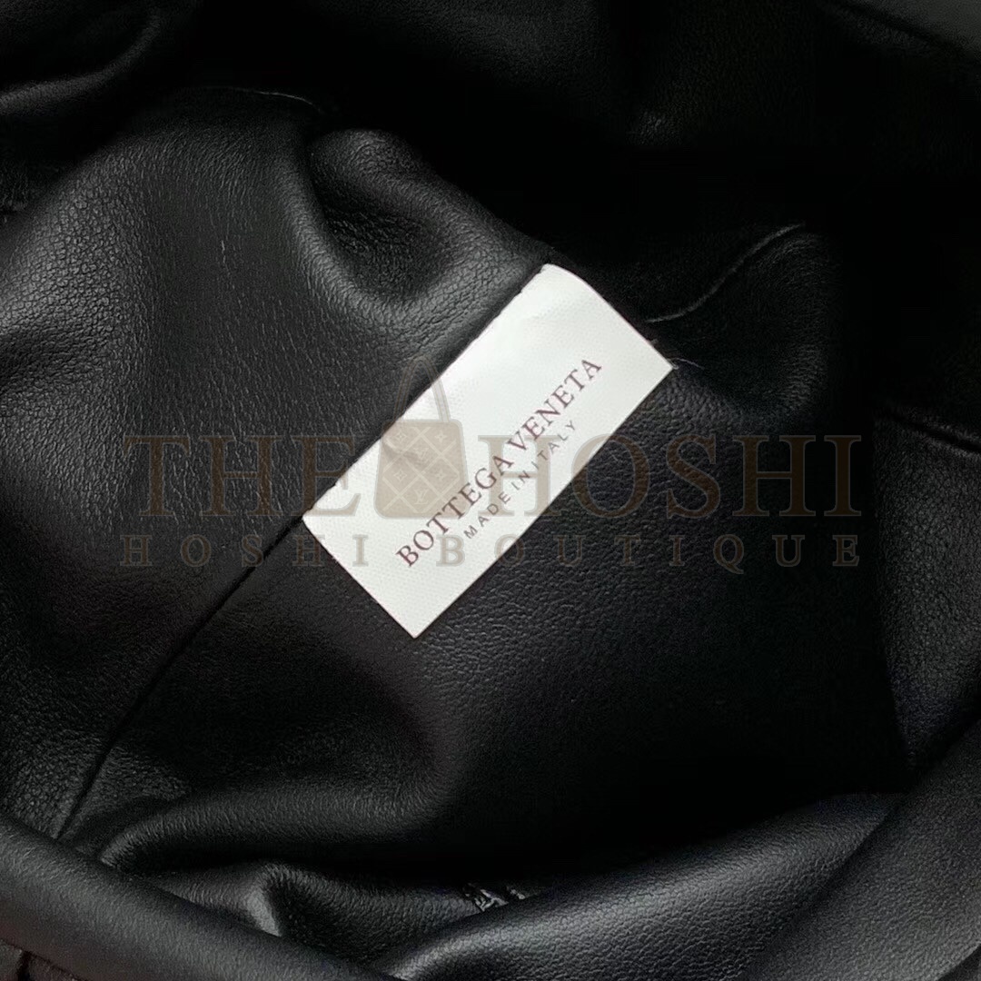 B0tt*ga Ven*ta Pouch Mini Bag In Black Calfskin Master Quality