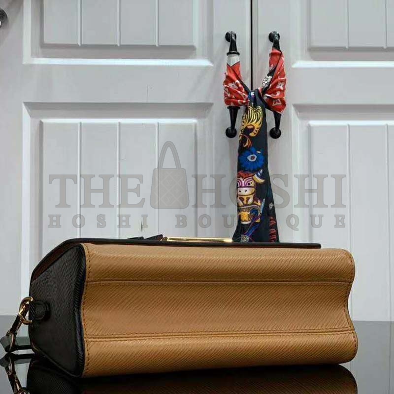 L0vis Vvtt0n LV Women LV Crafty Twist Mini Handbag-Brown Master Quality