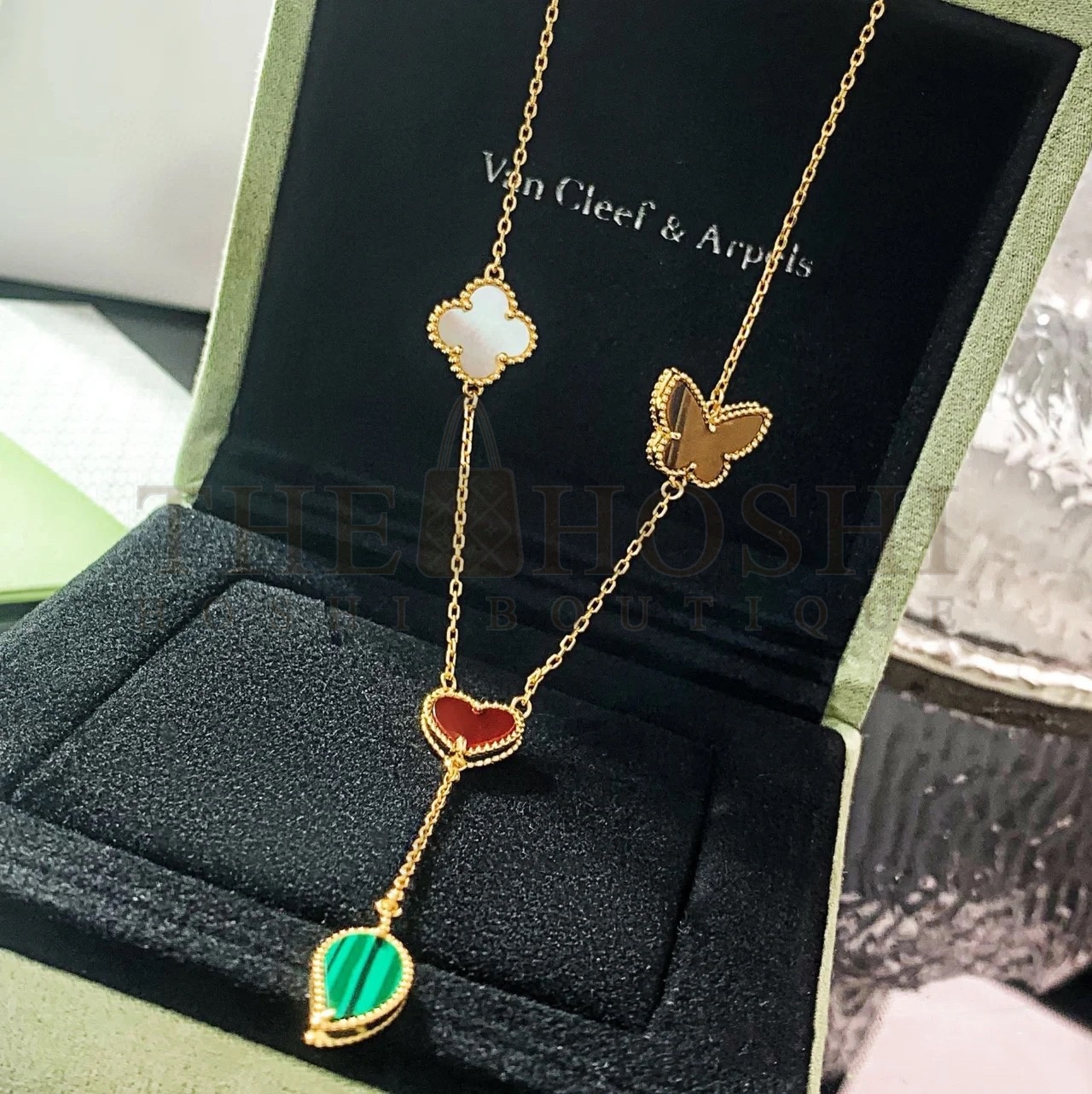 V*n Cl**f & Arpels Flower Necklace Master Quality