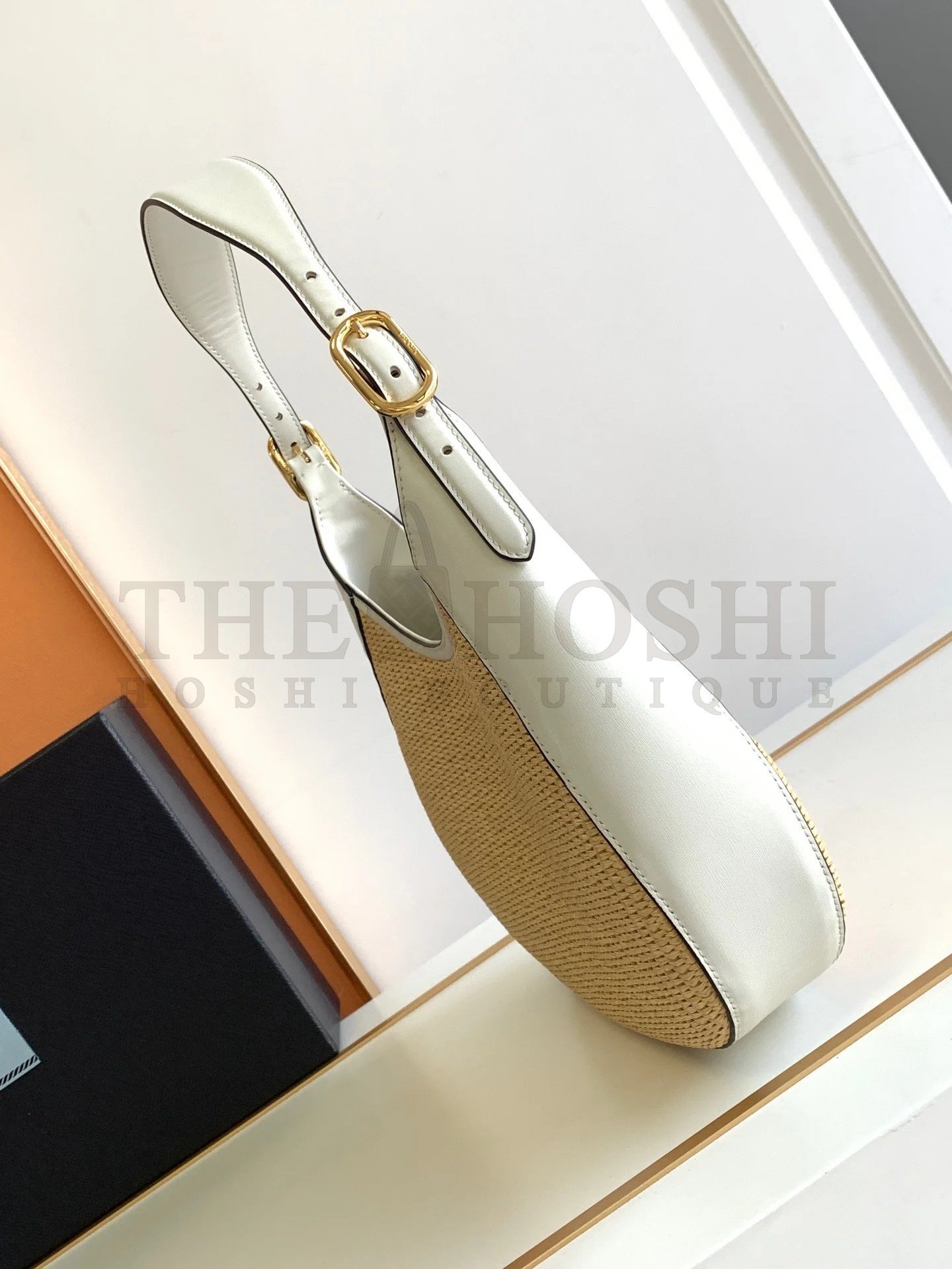 Pra*a Shoulder Bag in Woven Straw and White Leather Master Quality