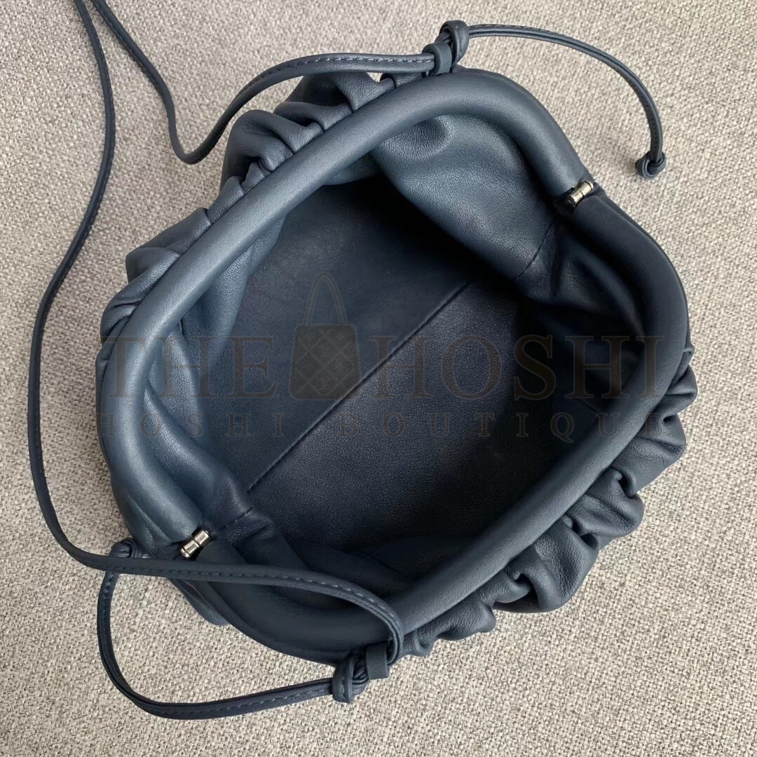 B0tt*ga Ven*ta Pouch Mini Bag In Navy Blue Calfskin Master Quality