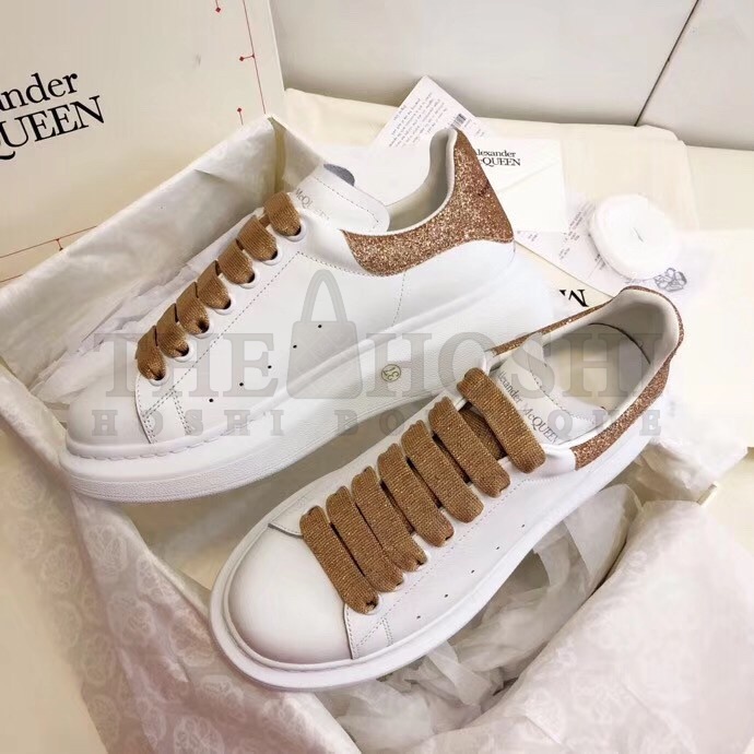 A1exa*der Mcqv*en Women