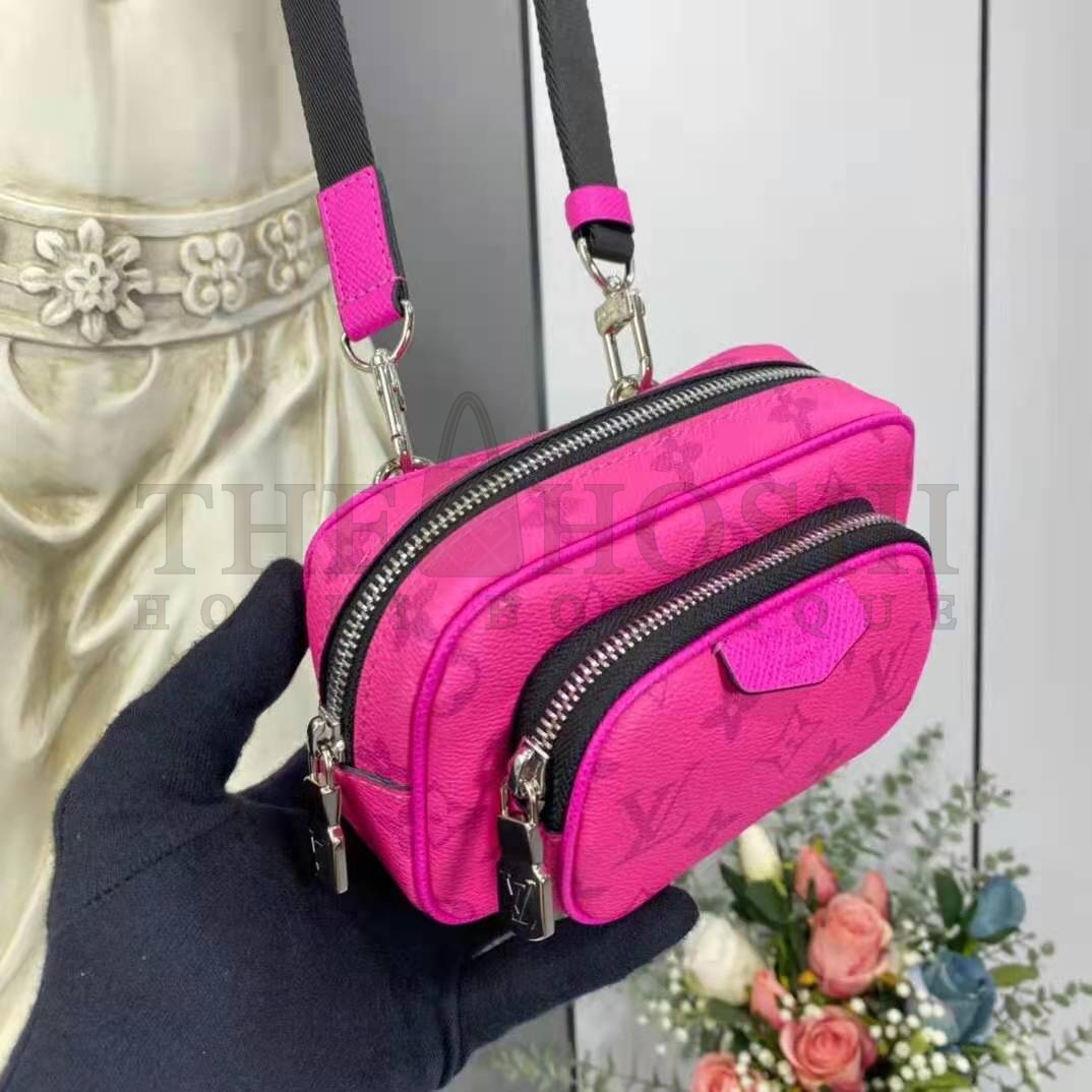 L0vis Vvtt0n LV Women Outdoor Pouch Taigarama Pink Rose Coated Canvas Cowhide Leather Master Quality