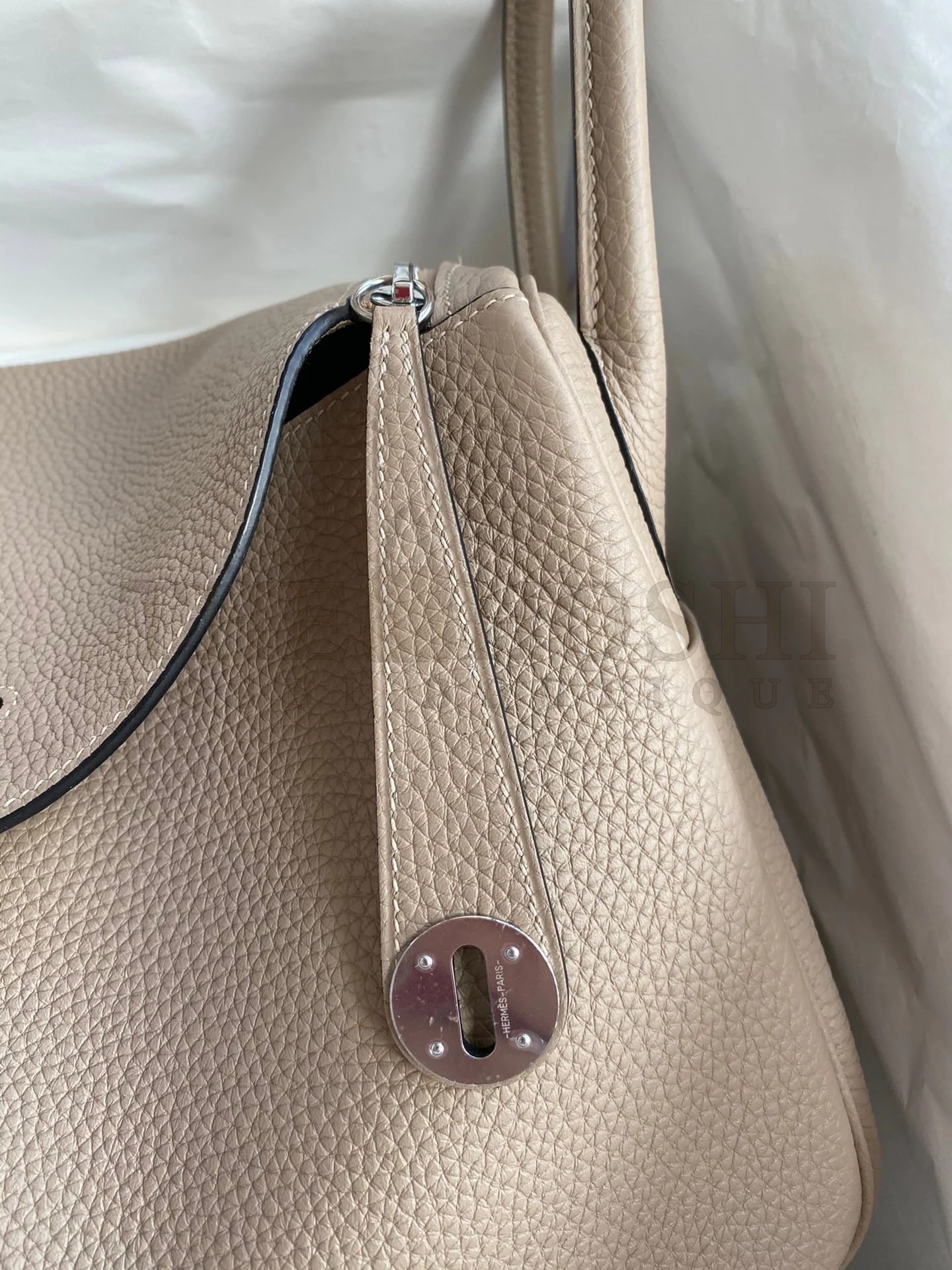 H**me5 Lindy 30 Handmade Bag In Tourterelle Clemence Leather Master Quality